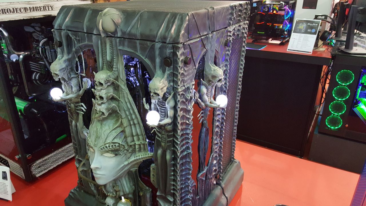 Computex 2017 case mod