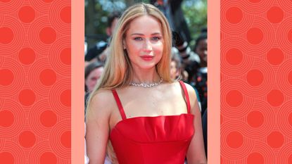 What is the Jennifer Lawrence workout routine? Pictured: Jennifer Lawrence attends the &quot;Anatomie D&#039;une Chute (Anatomy Of A Fall)&quot; red carpet during the 76th annual Cannes film festival at Palais des Festivals on May 21, 2023 in Cannes, France. 