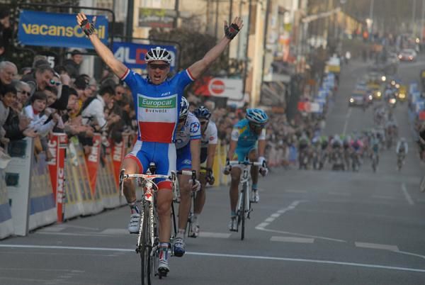 Thomas Voeckler (Team Europcar) celebrates a win at the end of stage 4 of Paris-Nice