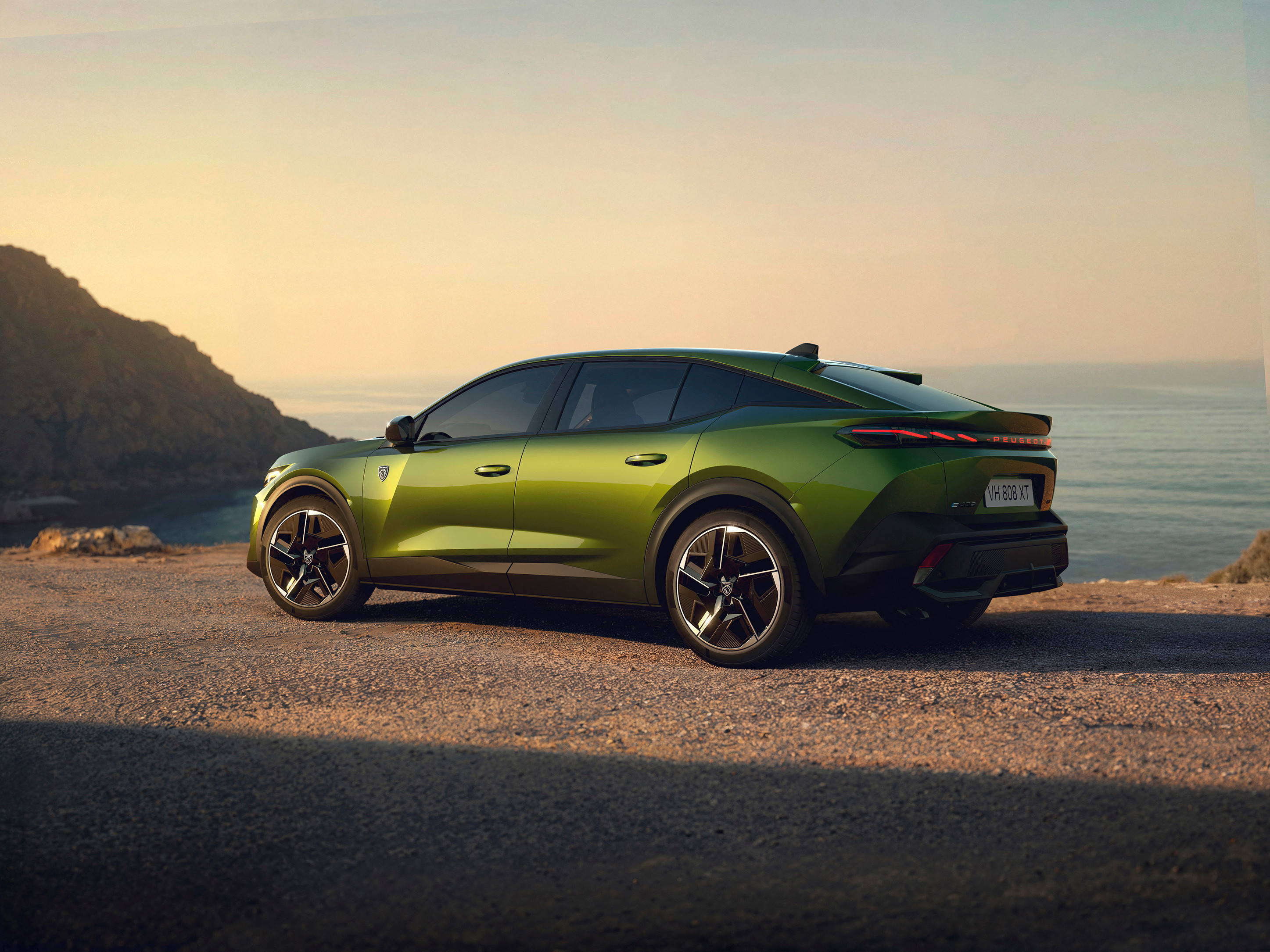 The face-lifted Peugeot 408