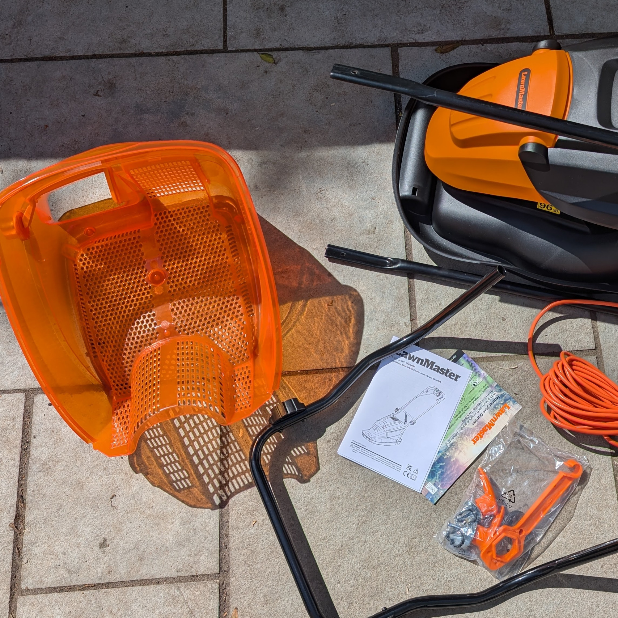 LawnMaster 1800W Electric Hover Lawn Mower accessories