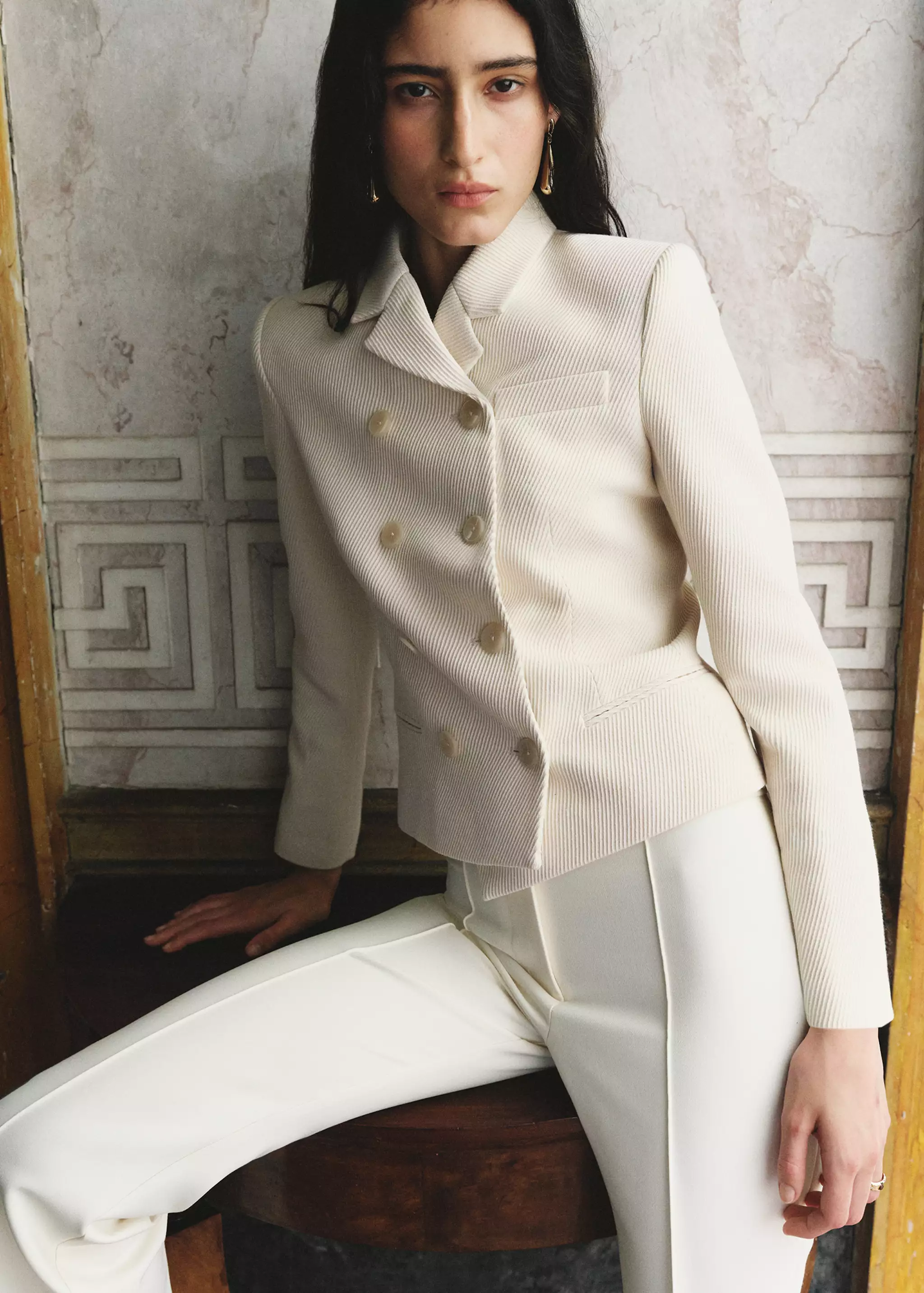 Short Double-Breasted Jacket - Women | Mango Usa