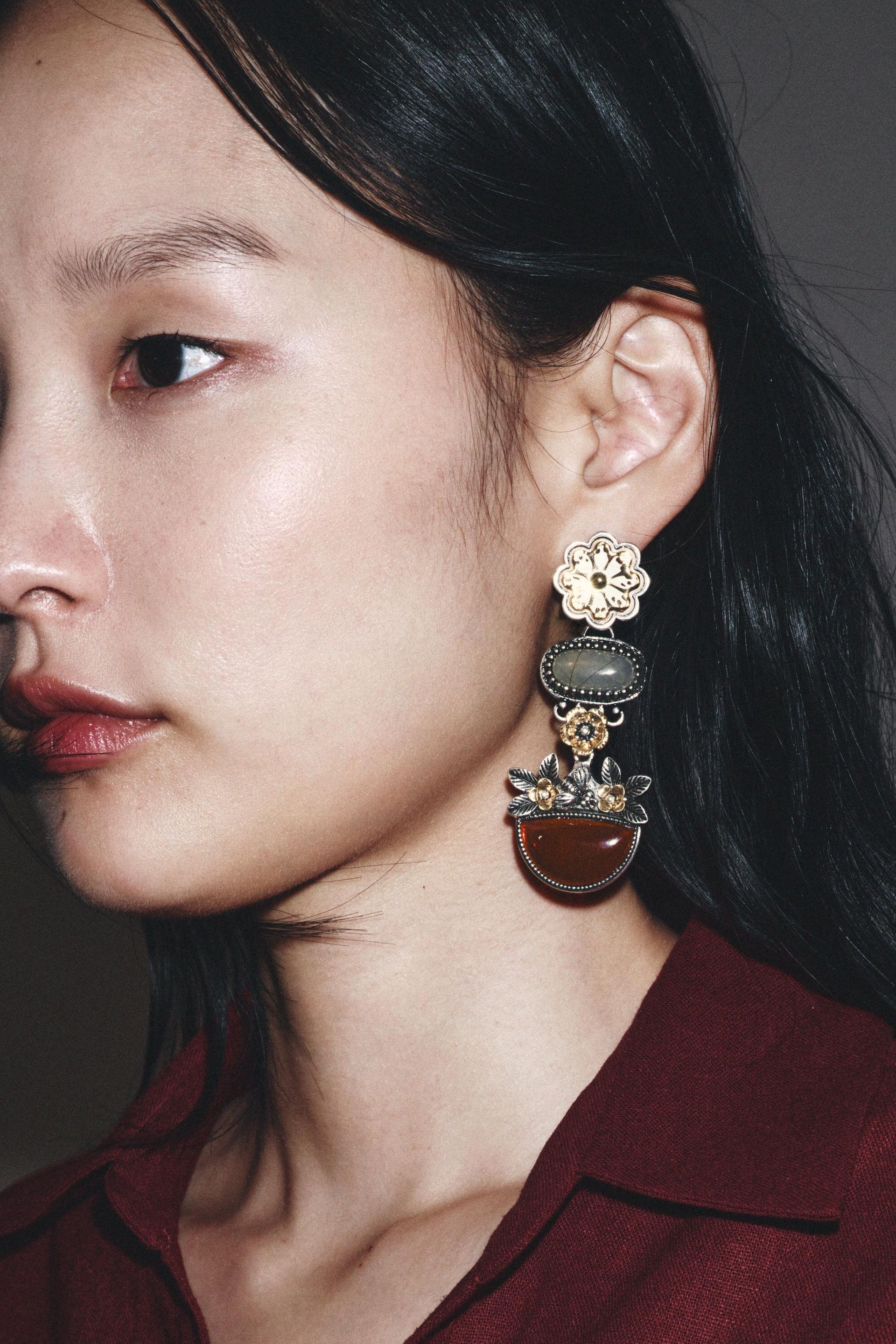 Floral Resin Piece Earrings