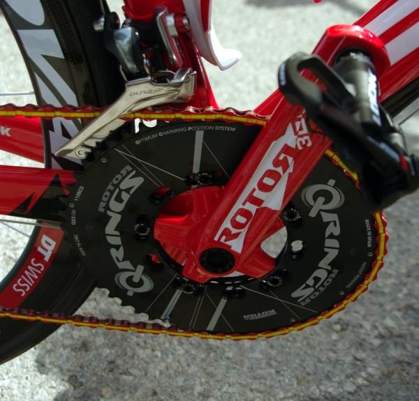 Cobo's cranks were red, too.