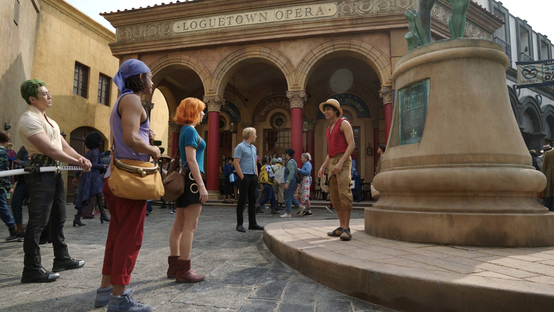 Mackenyu as Zoro, Jacob Romero as Usopp, Emily Rudd as Nami, Taz Skylar as Sanji, and Inaki Godoy as Monkey D. Luffy in One Piece season 2