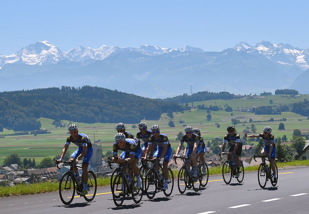 Etixx-QuickStep train on the Tour's second rest day