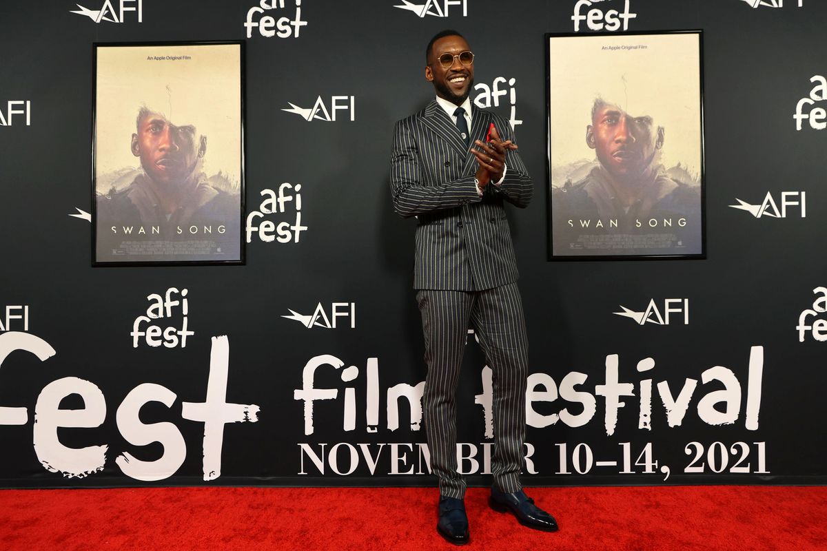 LOS ANGELES, CA - NOVEMBER 12: Mahershala Ali attends the AFI Fest World Premiere of Apple Original Films&#039; &quot;Swan Song&quot; at TCL Chinese Theatre. &quot;Swan Song&quot; will premiere in theaters and globally on App