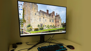 AOC U32G4
