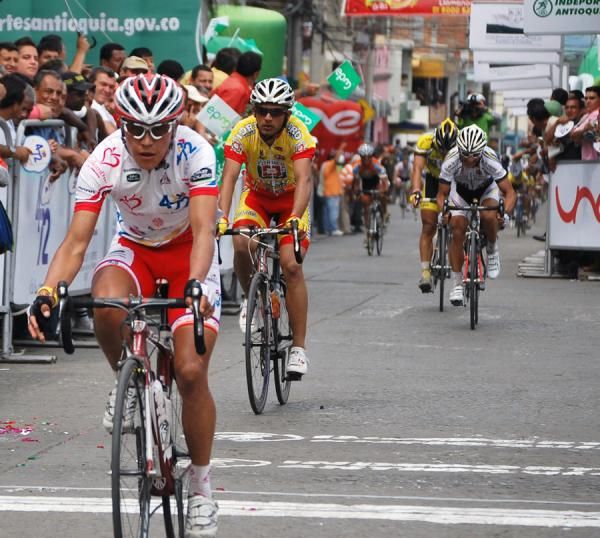 The lead group shattered and crossed the line in ones and twos.