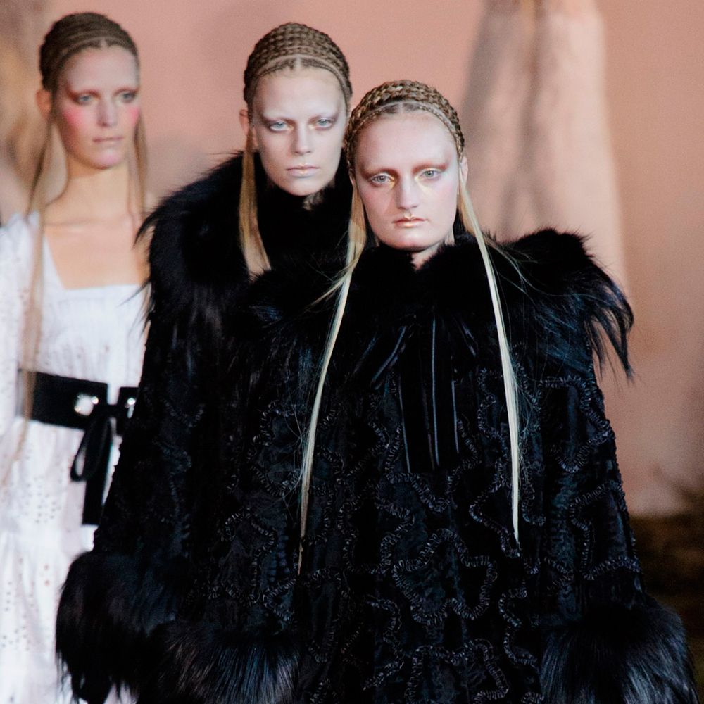 Alexander McQueen AW14, Paris Fashion Week