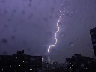 Lightning hits One World Trade Center