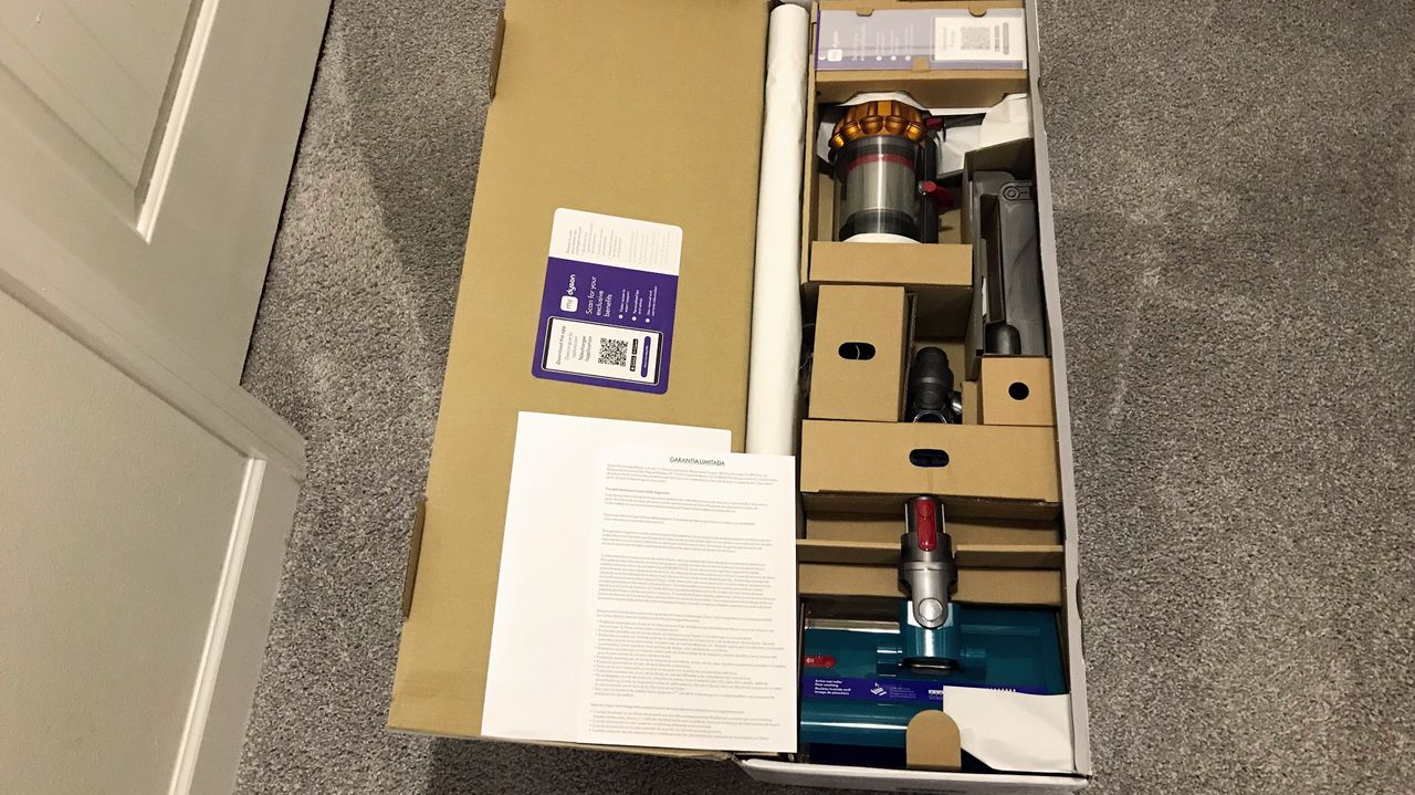 Dyson V15s Detect Submarine being tested in writer's home
