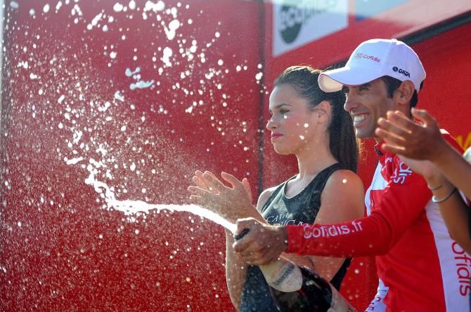 Daniel Navarro celebrates his stage win in the Vuelta
