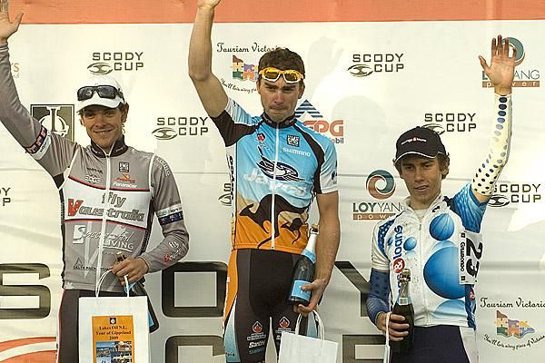 The stage two podium (l-r): David Kemp (2nd, Fly V Australia), Leigh Howard (1st, Jayco/AIS), and Timothy Roe (3rd, Savings and Loans).