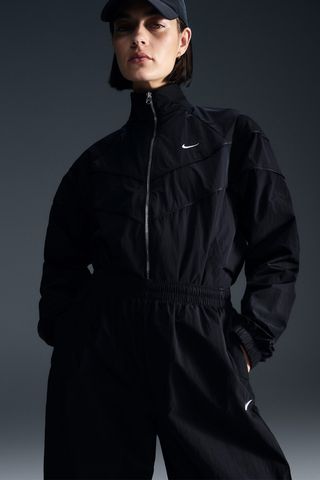 Nike Windrunner Loose UV Woven Full-Zip Jacket