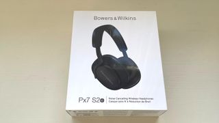 Image for review of Bowers & Wilkins Px7 S2e packing box