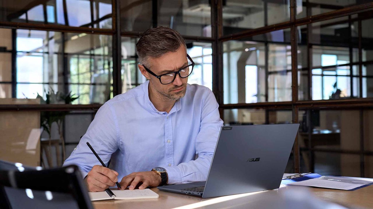 ASUS ExpertBook B5 (B5602C)