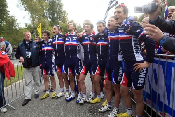 The French team sing the national anthem