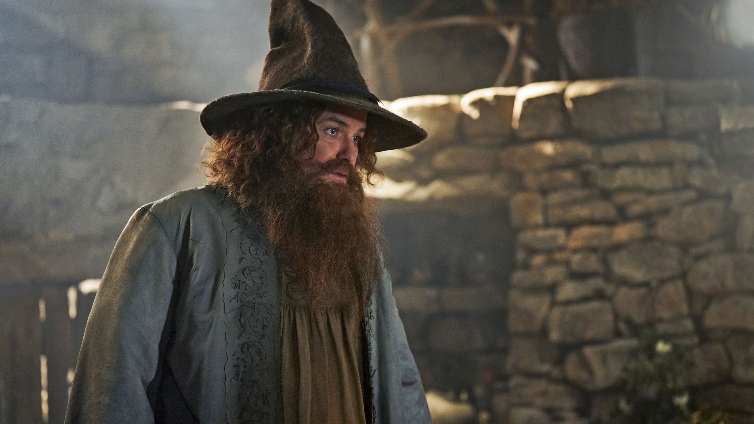 The Rings of Power's Tom Bombadil star says there'll be 'a little bit ...
