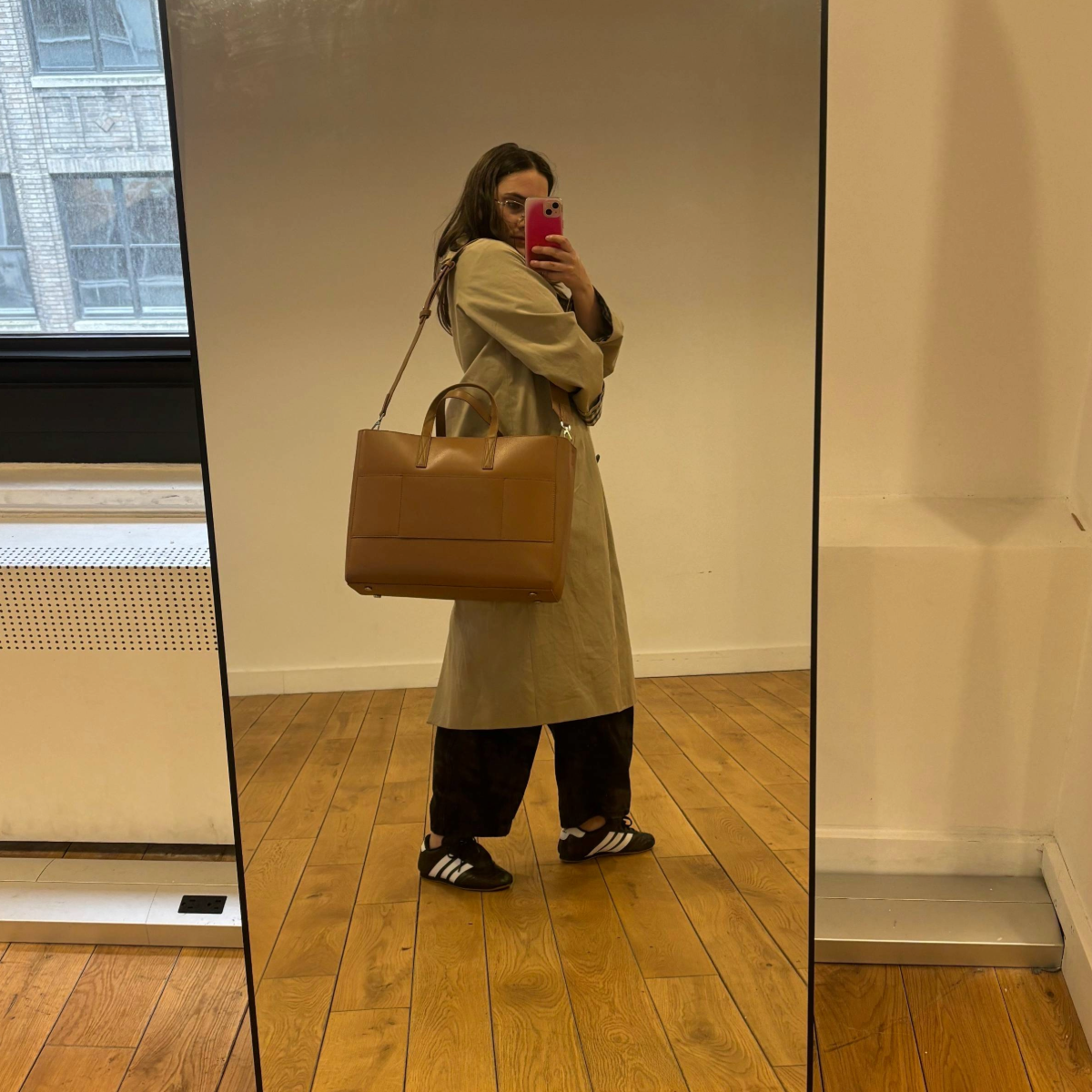 Fashion E-Commerce Editor Julia Marzovilla Tests the Haven Laptop Tote Bag in "Toffee."