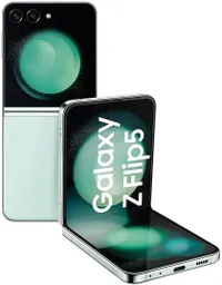 Samsung Galaxy Z Flip 5: was £1158 now £780 at Amazon
