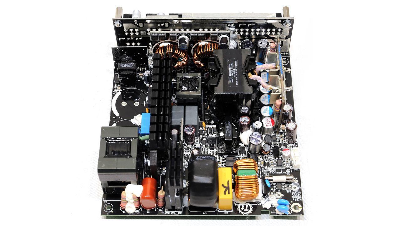 Thermaltake Toughpower GF1 1000W