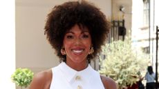 Dr Zoe Williams