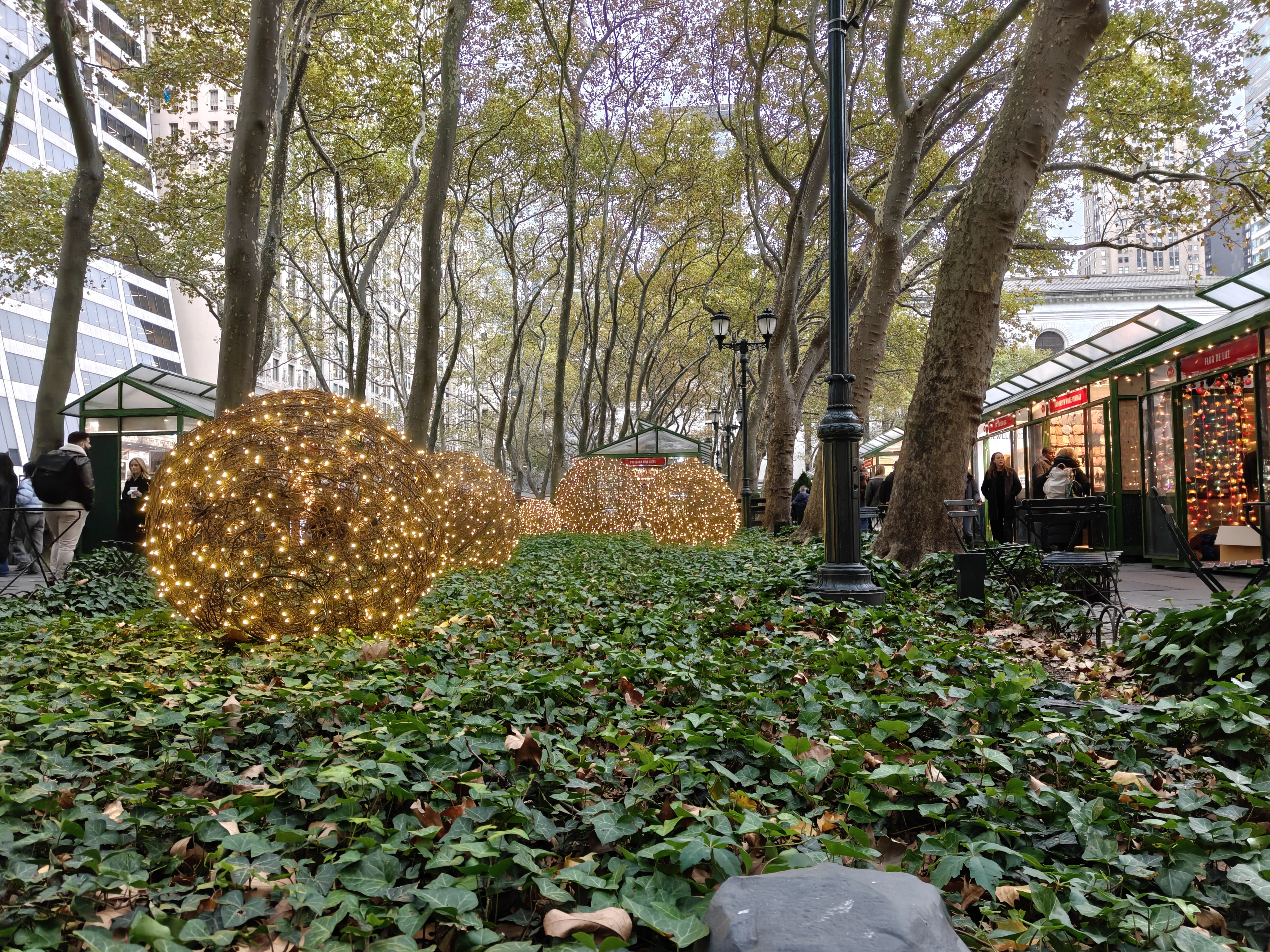 Camera image samples taken with the OnePlus 15