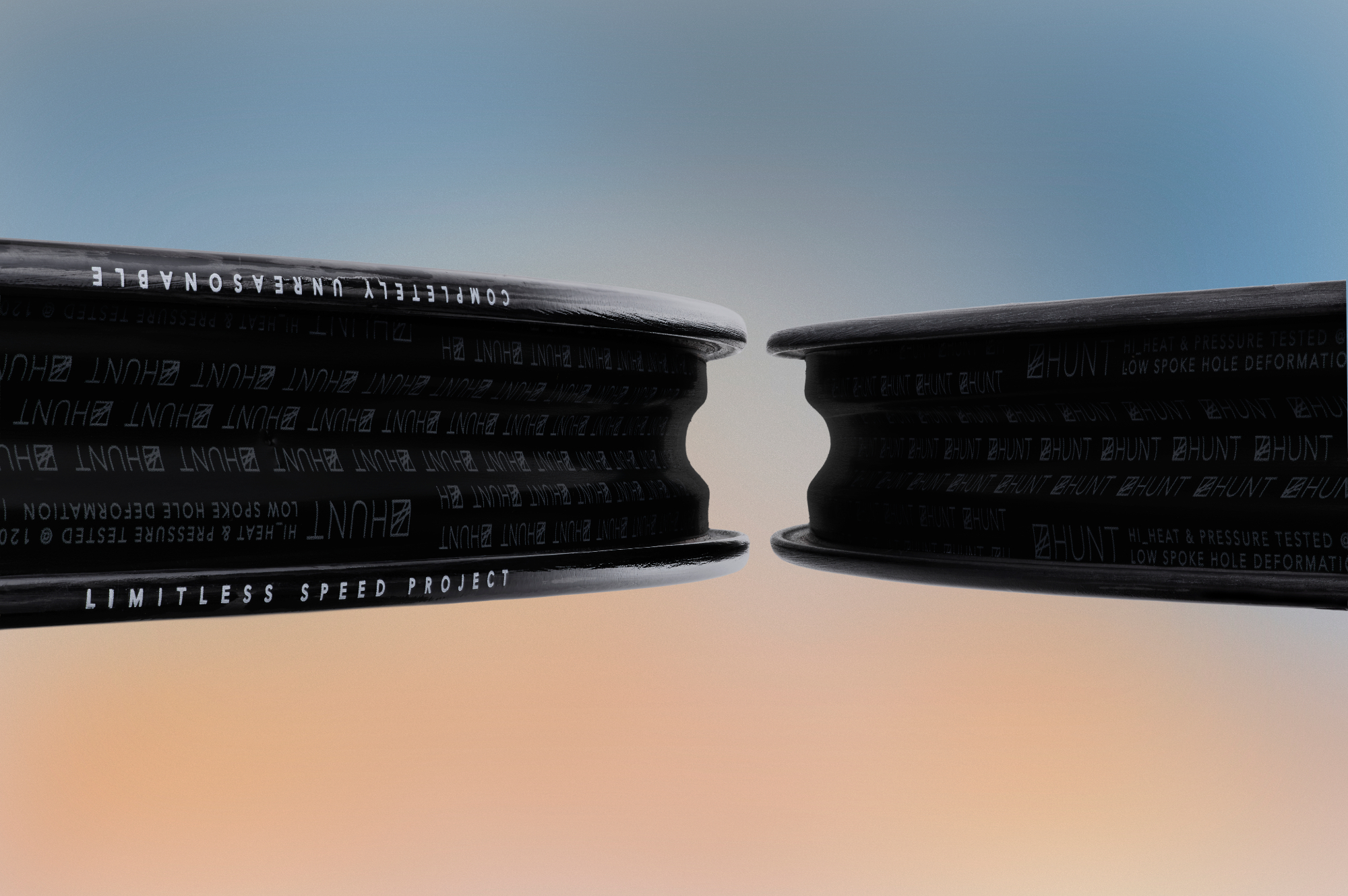 Hunt 4AM Limitless wheels rim width comparsion