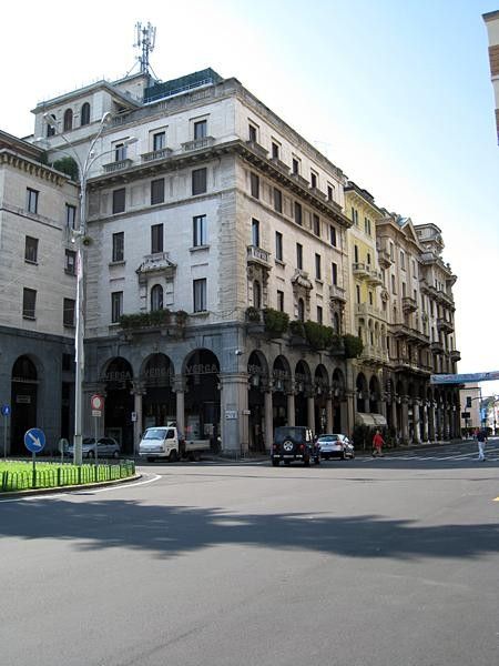 Heading through Varese...