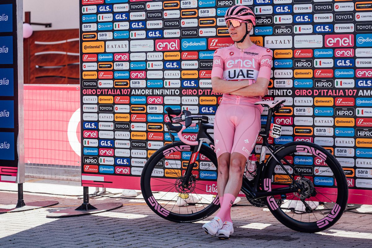 Picture by Zac Williams/SWpix.com - 19/05/2024 - Cycling - 2024 Giro d&#039;Italia, Stage 15 - Manerba del Garda - Livingo (Mottolino) - Italy - Tadej Pogacar, UAE Team Emirates.