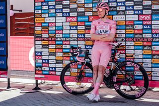 Picture by Zac Williams/SWpix.com - 19/05/2024 - Cycling - 2024 Giro d'Italia, Stage 15 - Manerba del Garda - Livingo (Mottolino) - Italy - Tadej Pogacar, UAE Team Emirates.