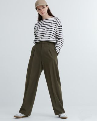 Uniqlo Pleated Wide Leg Trousers