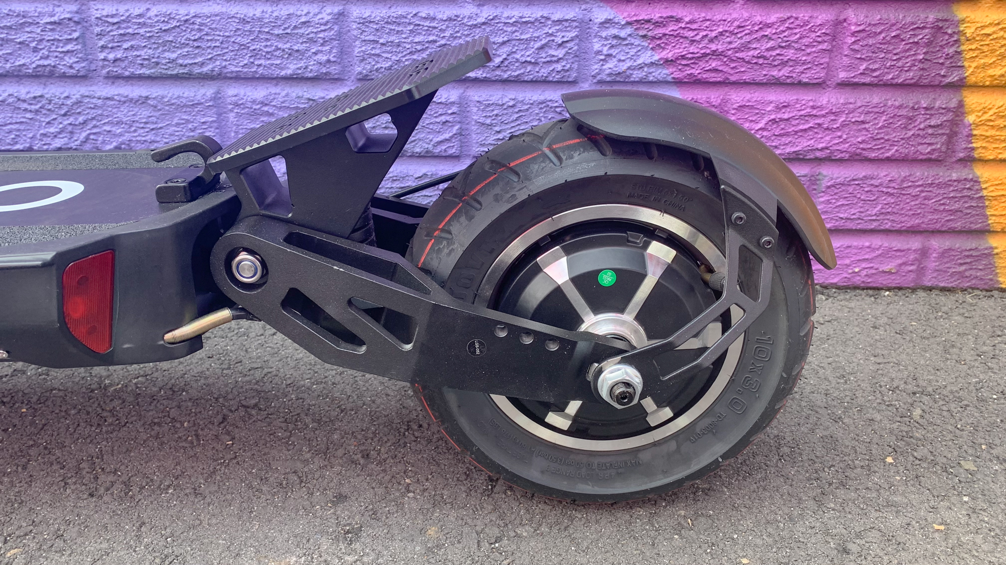 Apollo Ghost electric scooter review