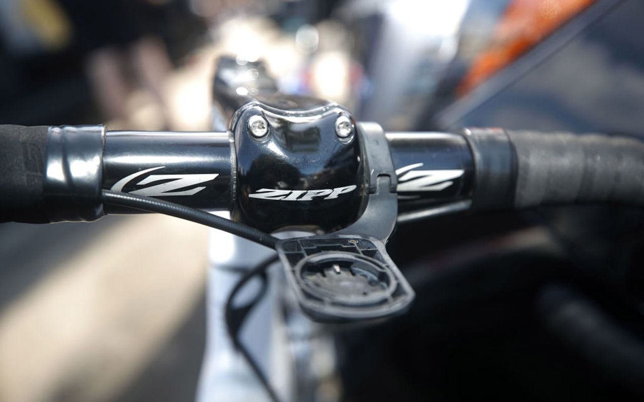 Zipp provides the team with tehir cockpit components