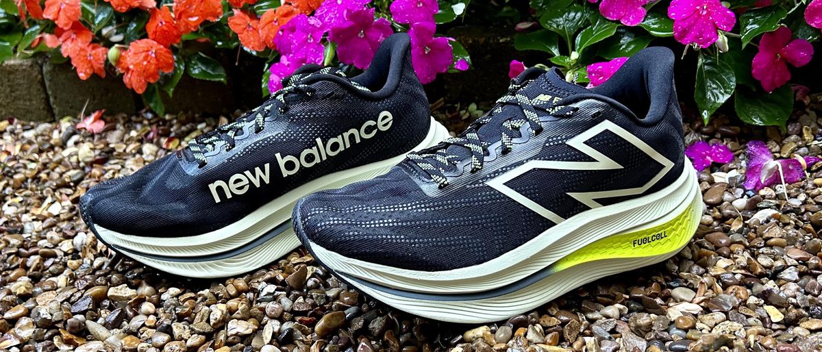 New Balance FuelCell SuperComp Trainer v2