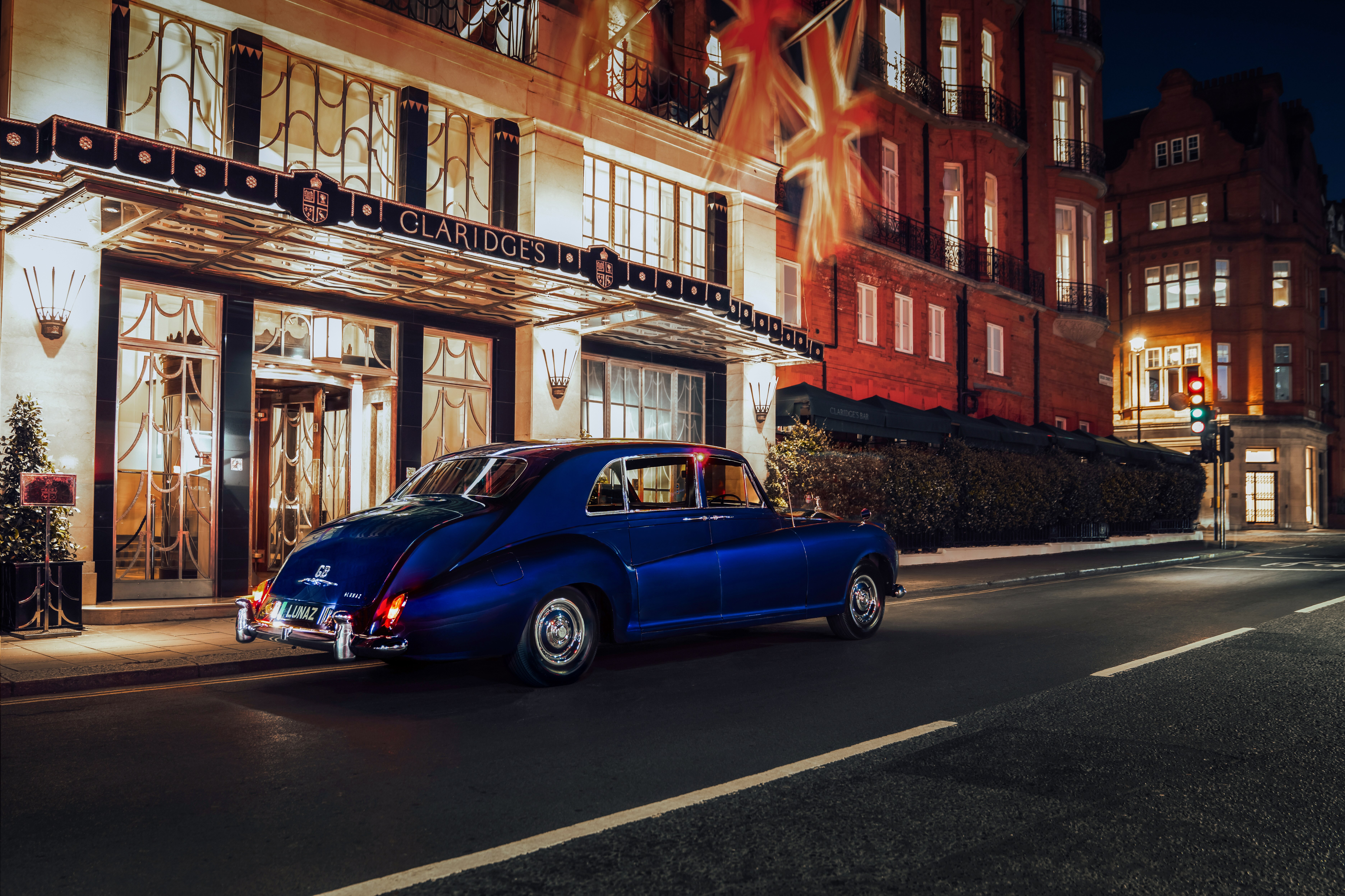 Images of the decadent Phantom V by Lunaz. It is a thing of high quality, looking very vintage with lots of walnut details and original coachwork