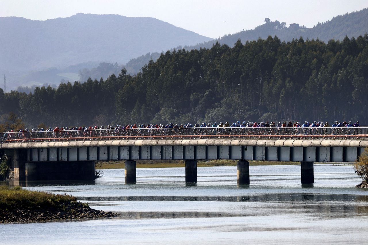Vuelta Espana 2020 - 75th Edition - 10th stage Castro Urdiales - Suances 185 km - 30/10/2020 - Scenery - photo Luis Angel Gomez/BettiniPhoto&Acirc;&copy;2020