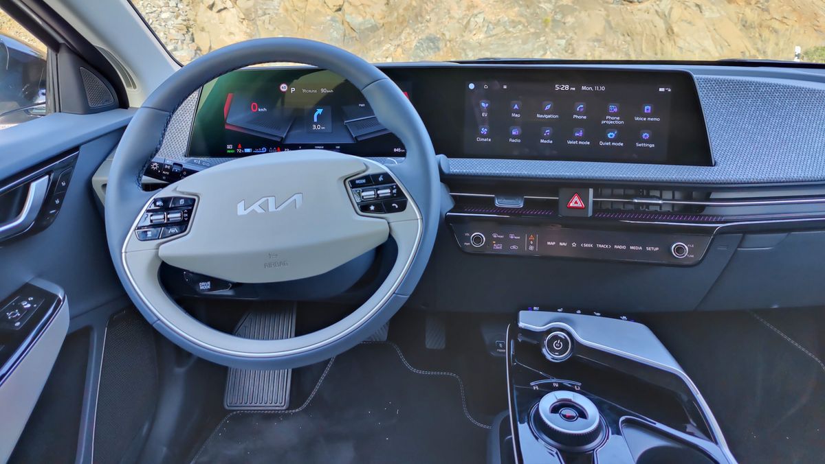 Driver's view of wheel and dash in EV6