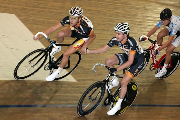 Ian Moir and Danny Heeley take a lap to lead the Men's Madison.