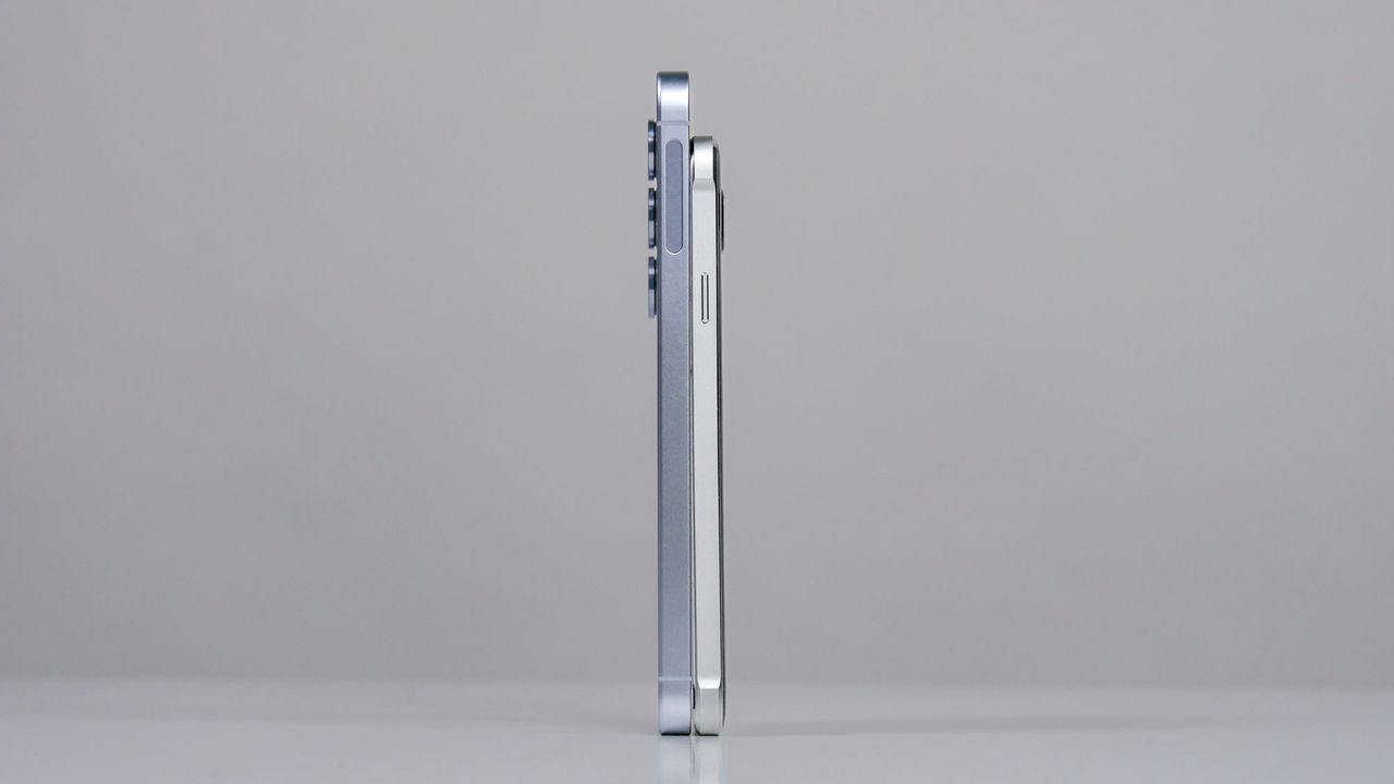 Samsung Galaxy Alpha held in hand.