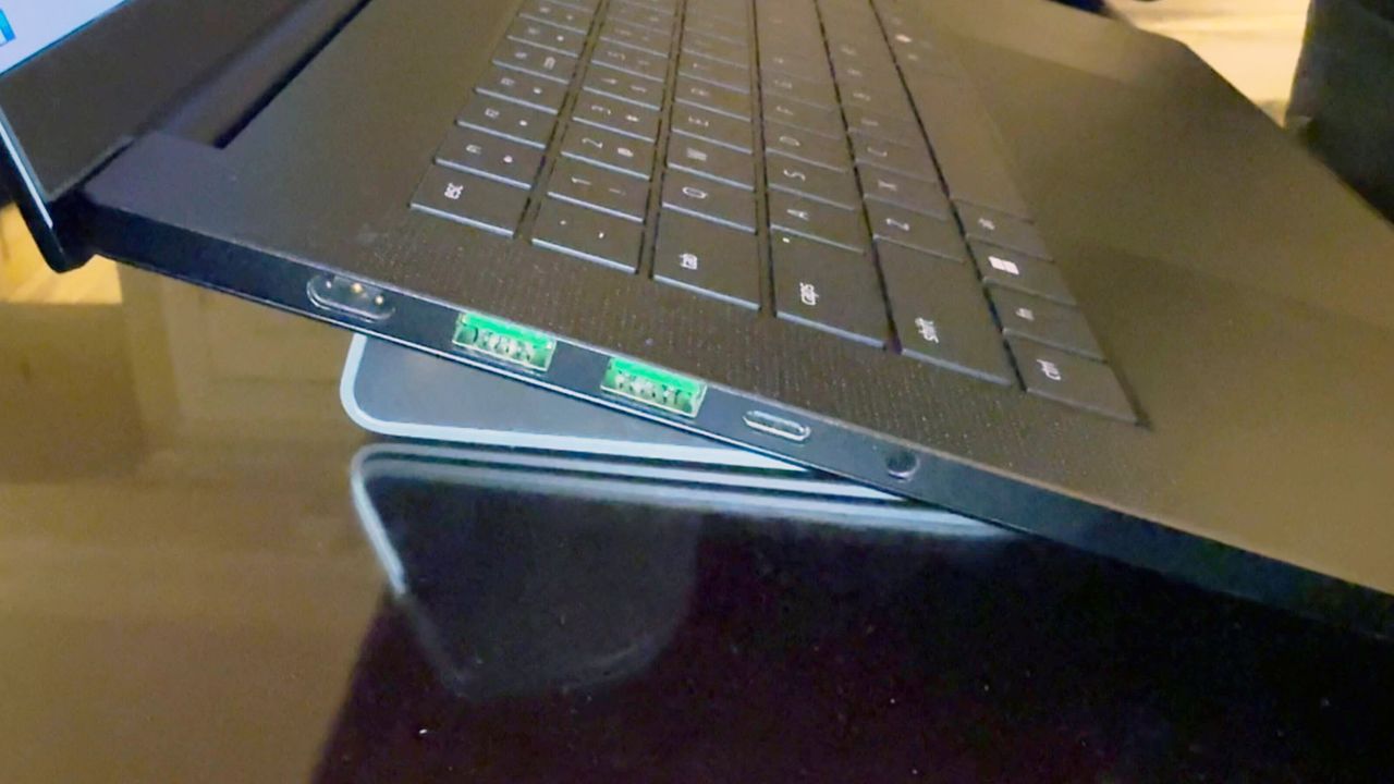 Razer Blade 16 (2025)