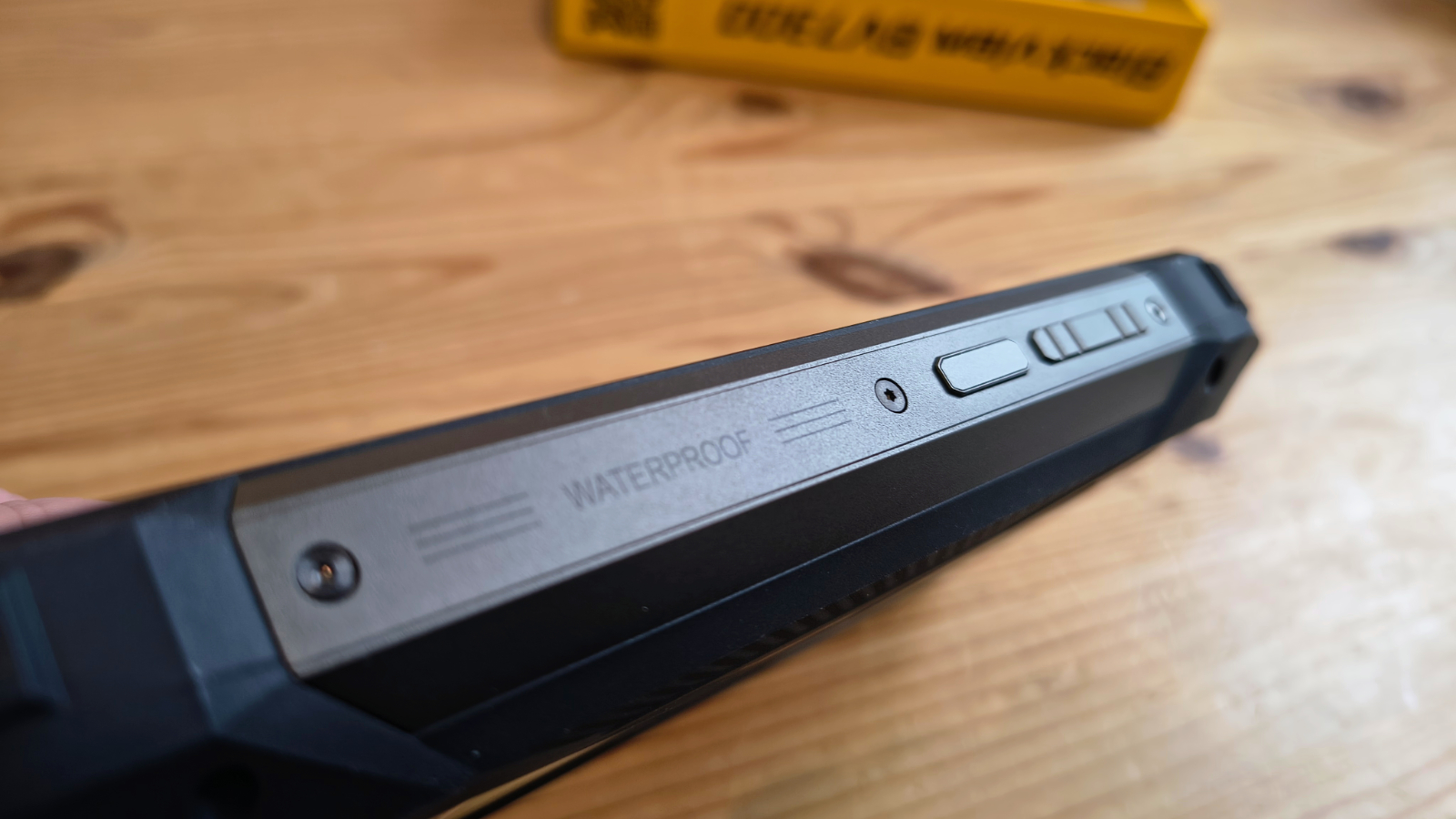 Blackview BV7300