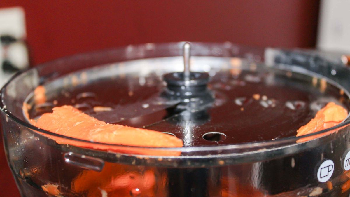 Crux 8 Cup Food Processor processing carrots