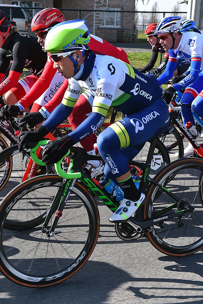 Orica-GreenEdge in the bunch at Kuurne-Brussel-Kuurne