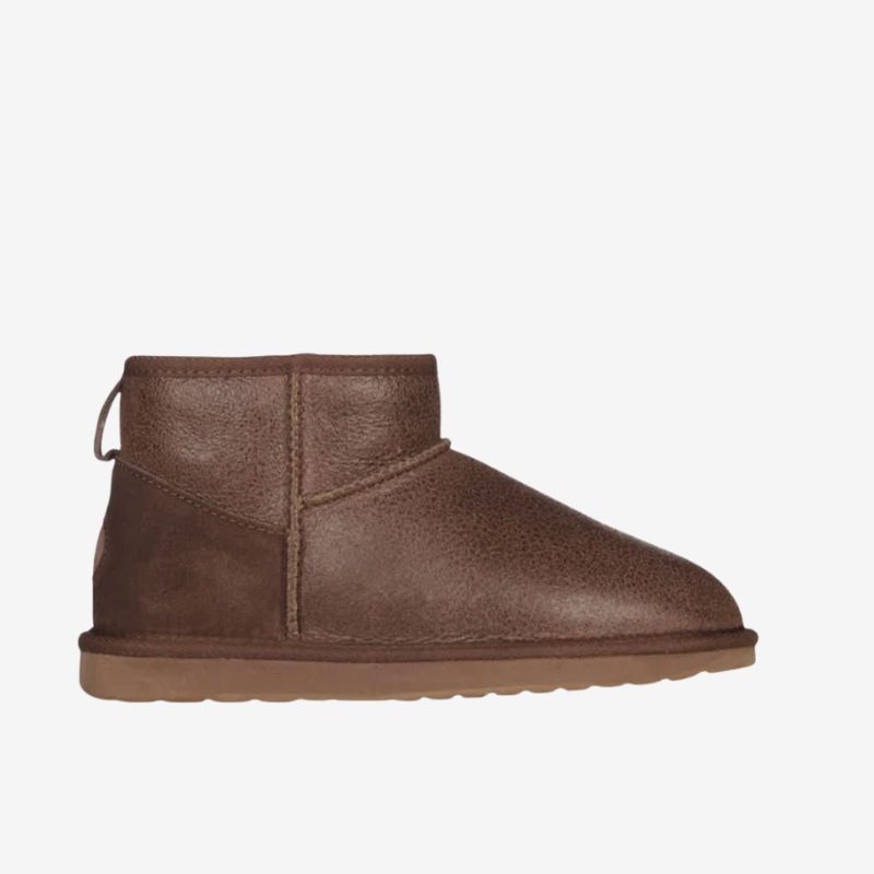 Image of brown UGGS