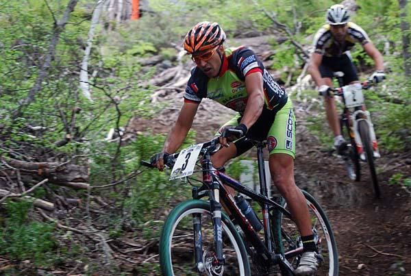 Gonzalo Eduardo Aravena on his way to a win.