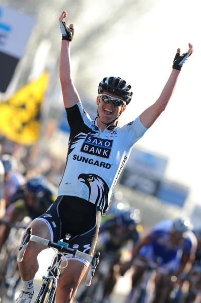 Nick Nuyens (Saxo Bank Sungard) celebrates his victory.