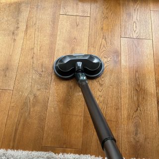 Testing the Samsung Jet vacuum