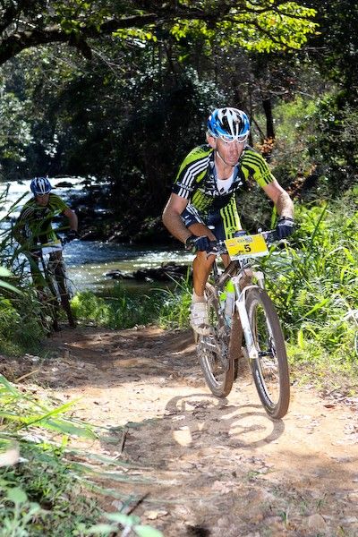 Mannie Heymans (front) and Marc Bassingthwaighte worked well together, but eventually had to settle for third and second places respectively.